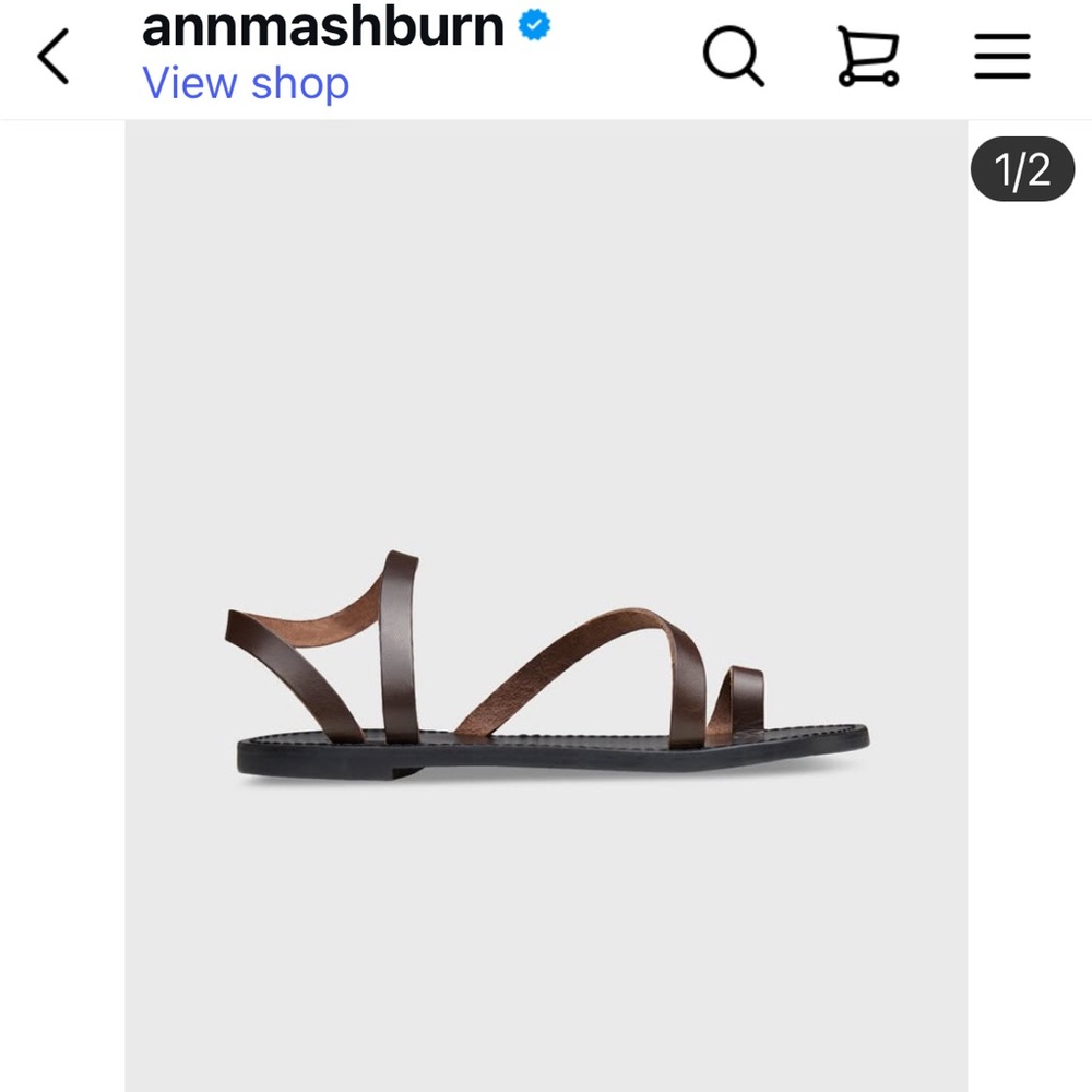 Ann Mashburn Brown Diagonal Strap Sandals
New/inbox/ w/signature shoe bag